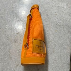 Venice clicquot ice jacket